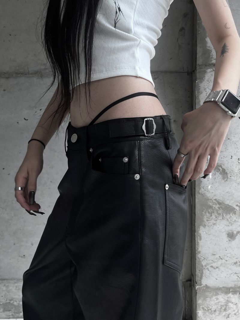 [unisex] side buckle leather wide pants