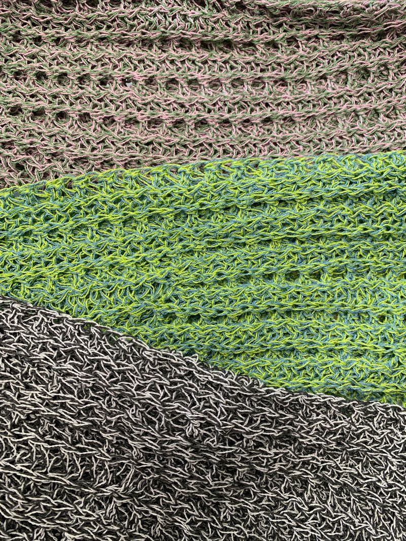PIECE KNIT