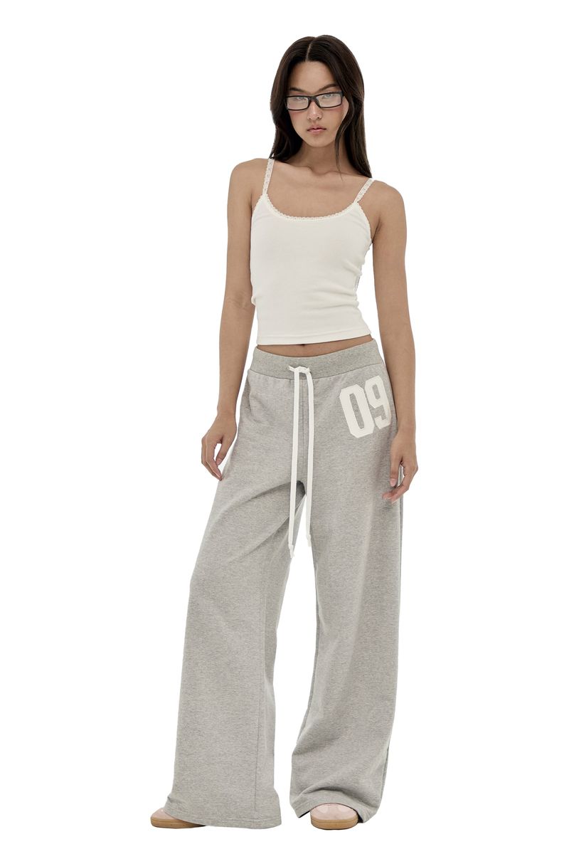 09 Numbering straight pants, Pink