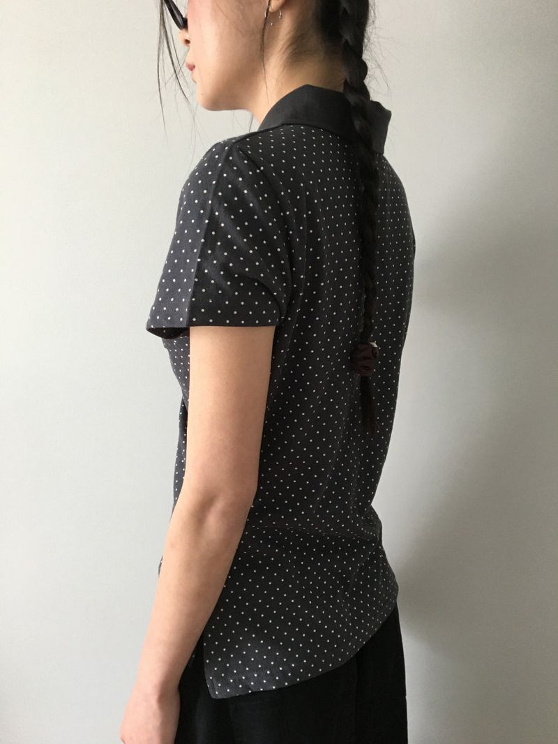 Shirring Dot Collar T-Shirt (3color)