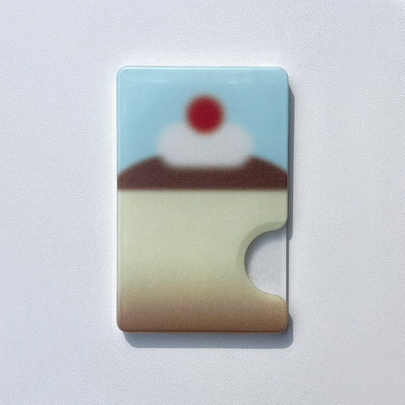 MHOM(モム)の「Magsafe Card : Pudding(Smartphone Accessories)」