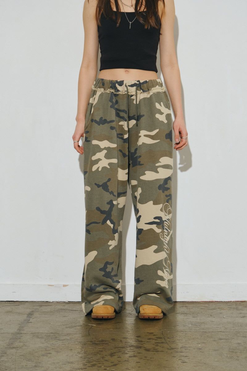 lg camo pants (beige)