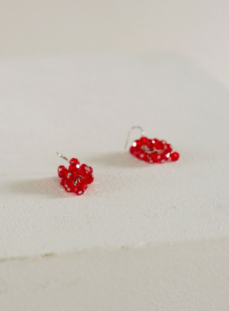 raspberry earring - red
