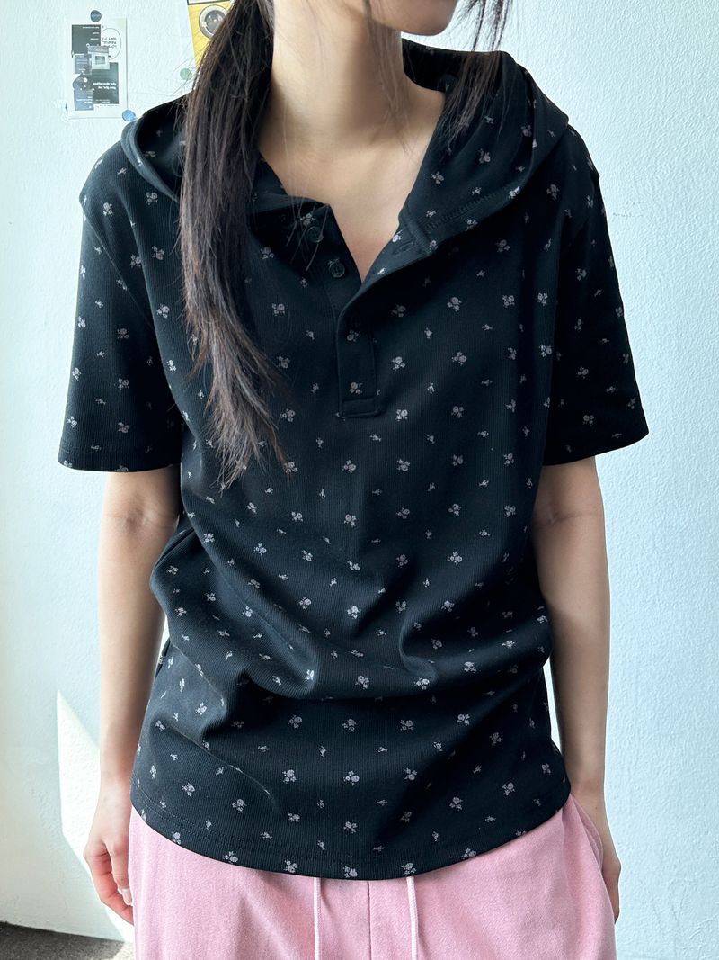 Flower Even Halter Neck Button Hooded Tee 2color
