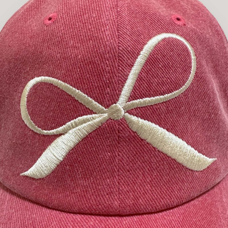 Red Pigment Ribbon Cap