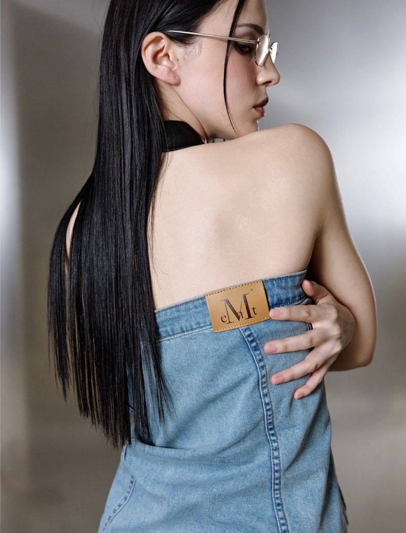SNEP UNBALANCE DENIM DETAIL TANK TOP 
