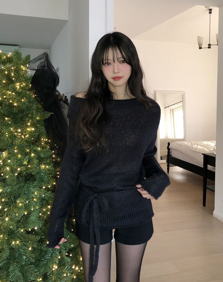 Vine Strap Off-Shoulder Two-Way Knit Scarf Set