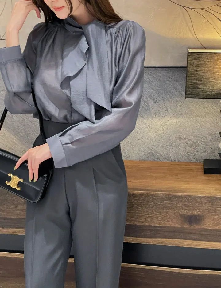 Desha Ruffle Tie Puff Blouse