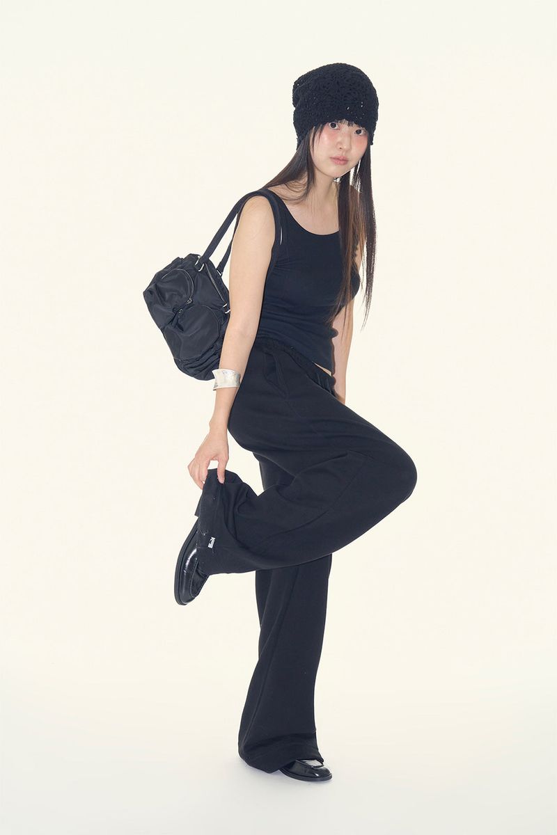 Zurni utility pocket shoulder bag