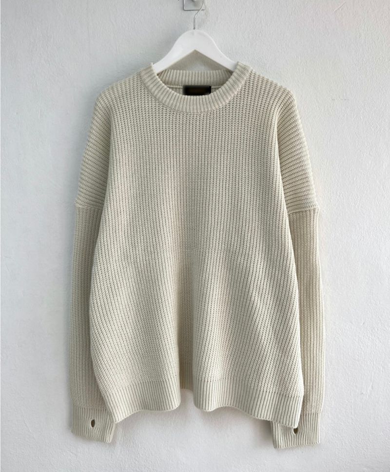 10.candy daily loosefit round knit
