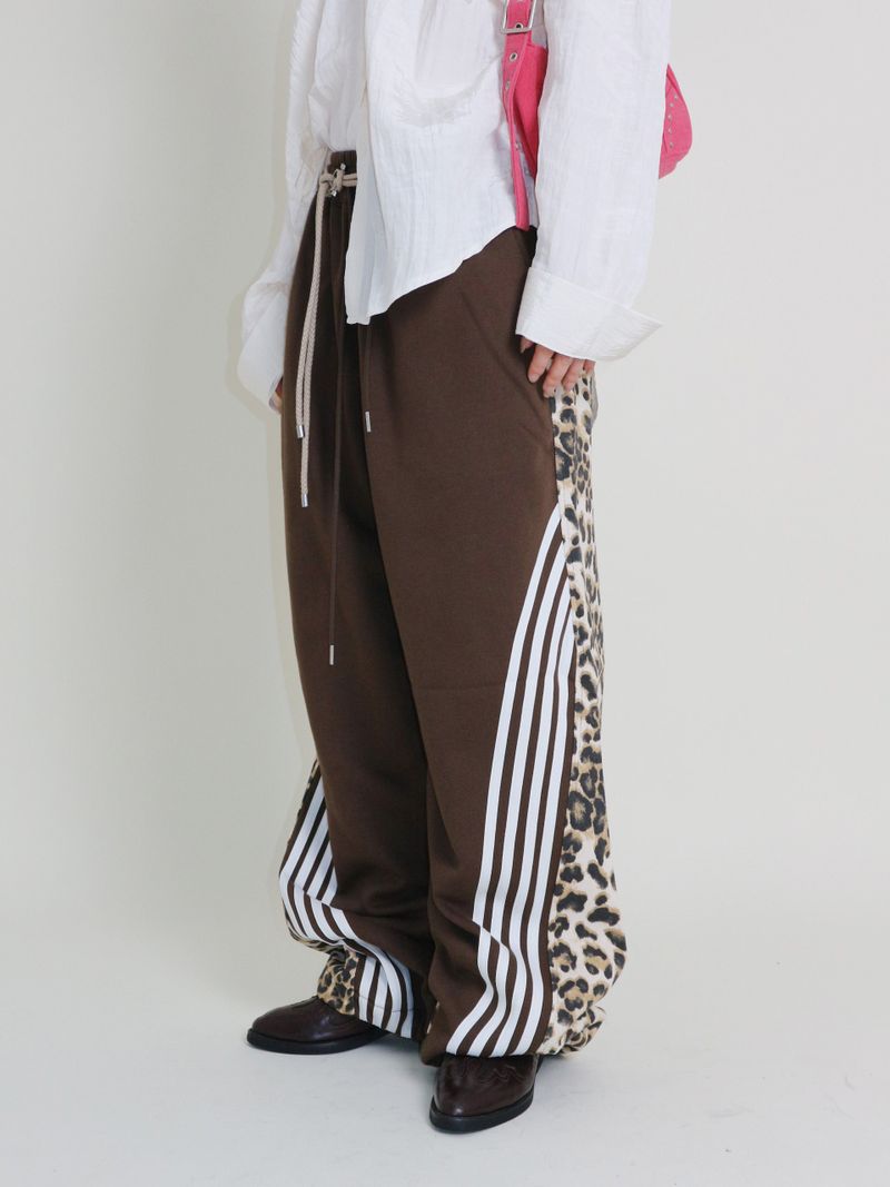 Leopard leopard print diagonal coloring track jogger pants