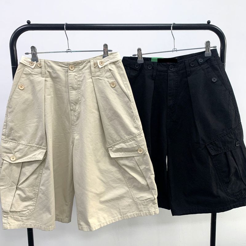 Snap big cargo bermuda pants