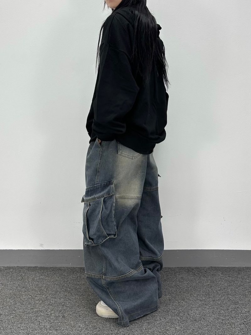 toon hooded zip-up
