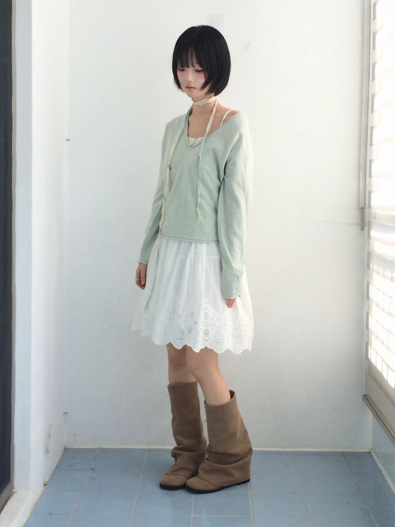 Soft V-neck Layered Knitwear