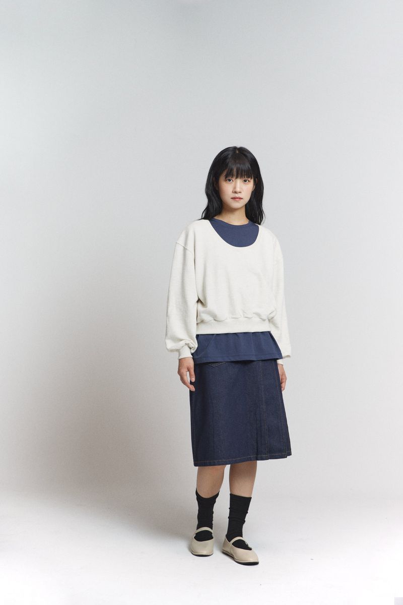 U-neck crop sweatshirt / Oatmeal
