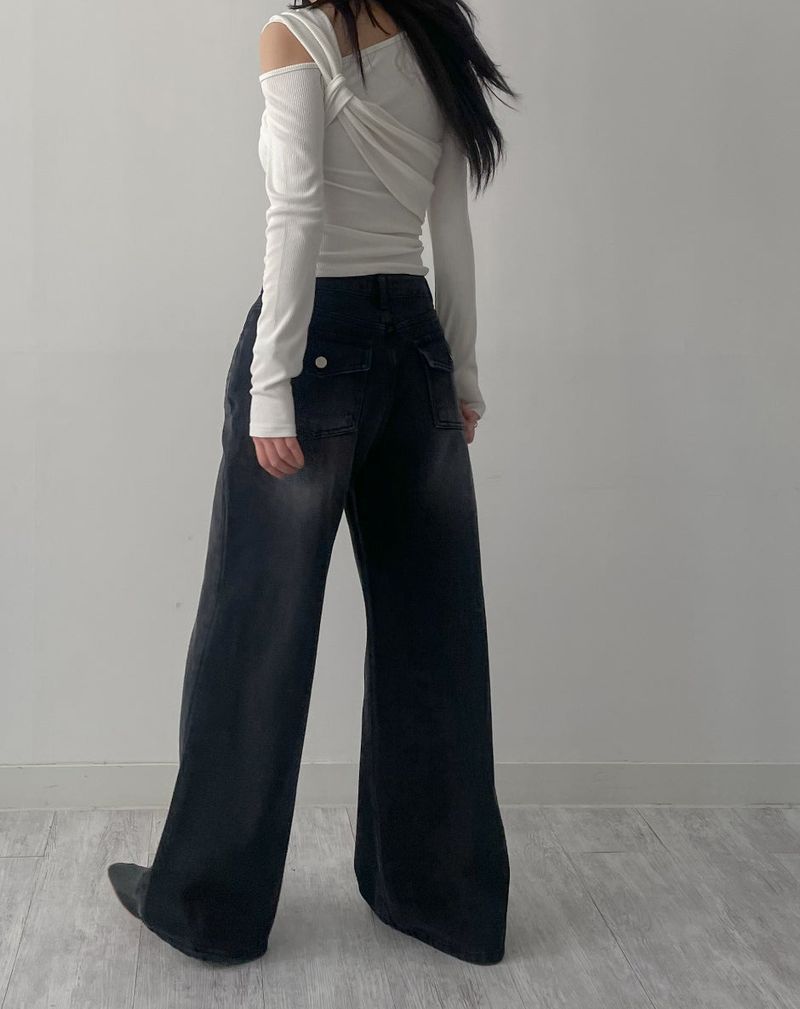 Athens Ribbed Slit T-shirt