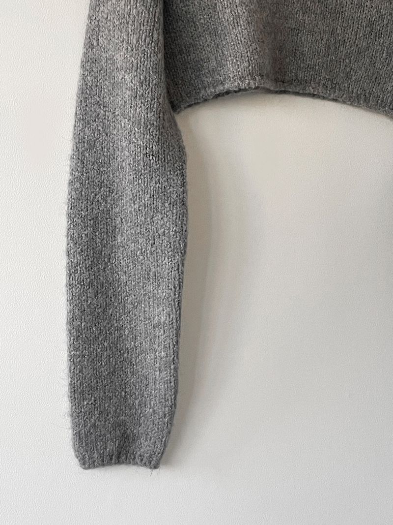 Layering boat neck short knit