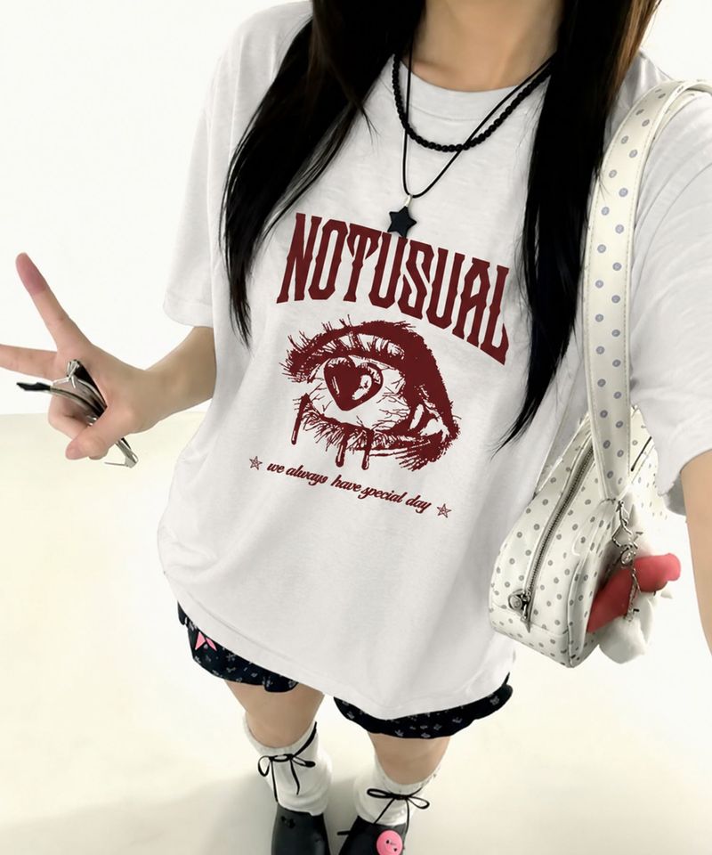NOTUSUAL(ノットユージュアル)の「Red Eye Over-fit T-Shirts - 4COLOR(Tops)」
