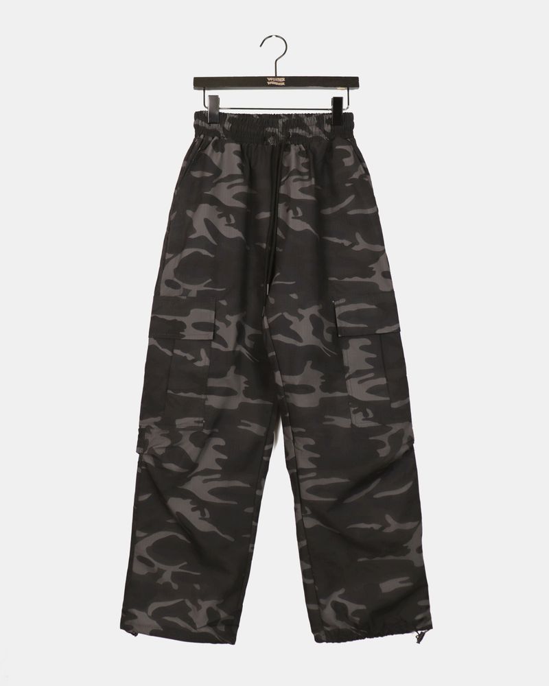 Demon Camo Two-Way Cargo Pants