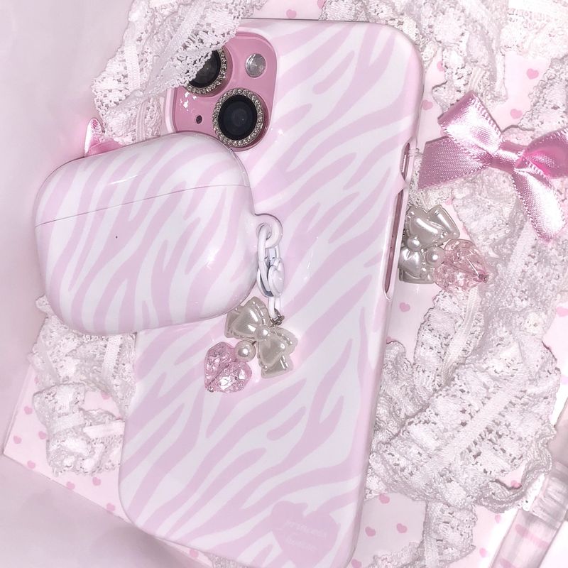 Sugar drop phone charm