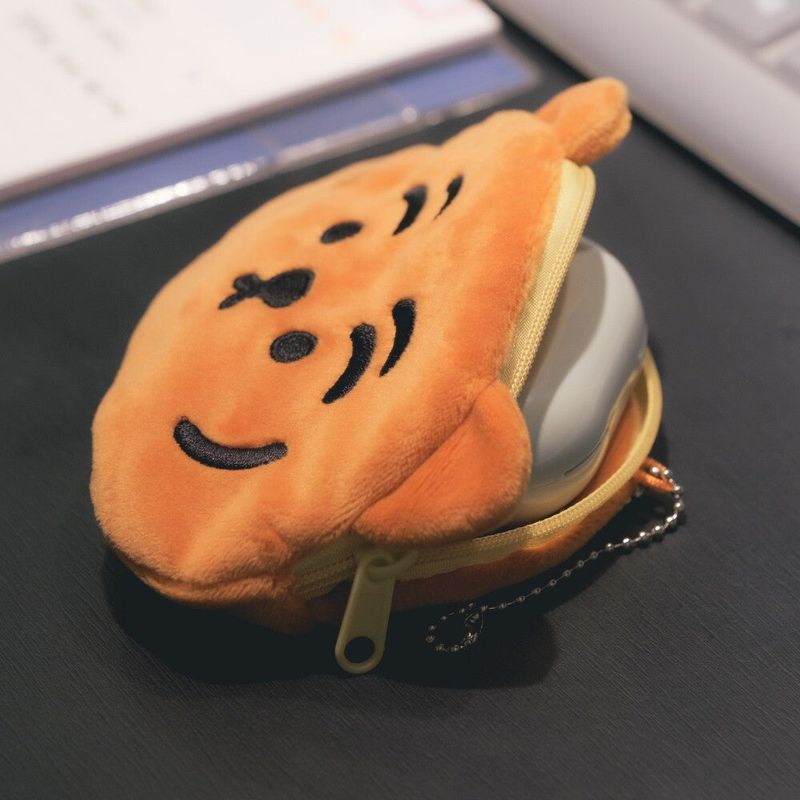 MUZIKTIGER FLUFFY FLATTY COIN POUCH