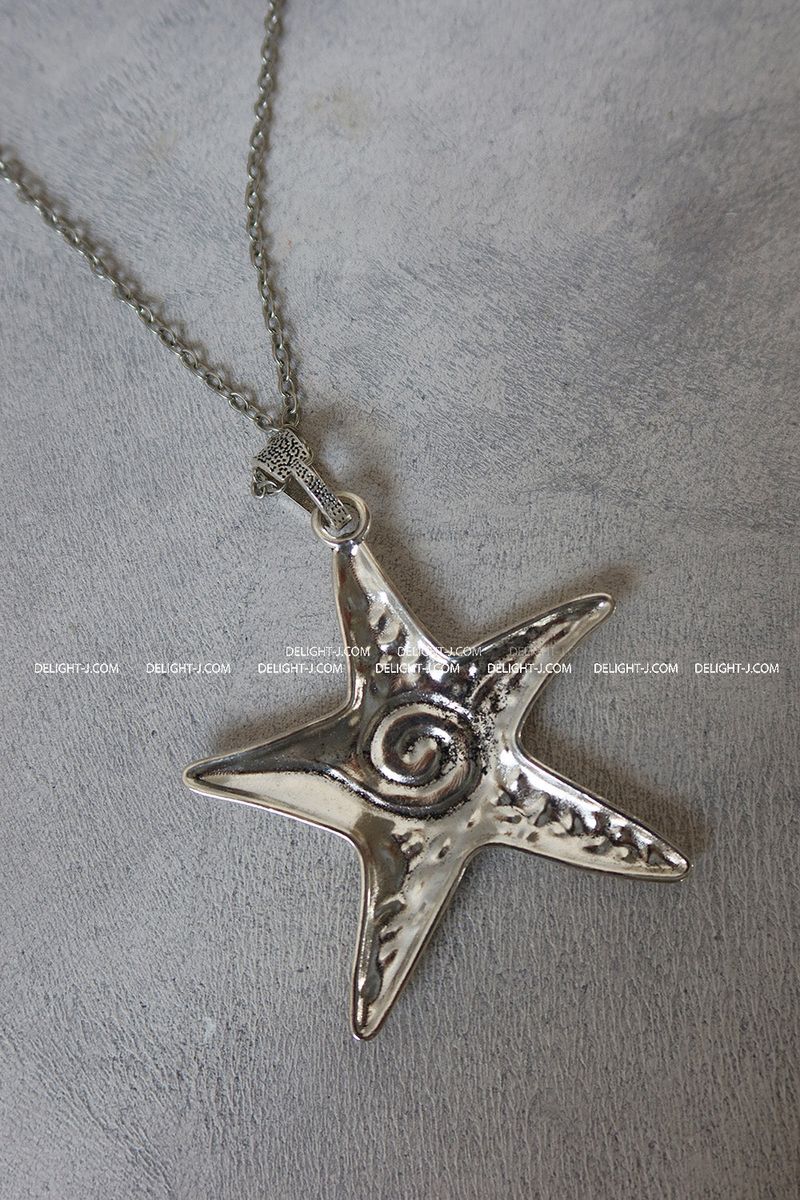 a starfish pendant necklace