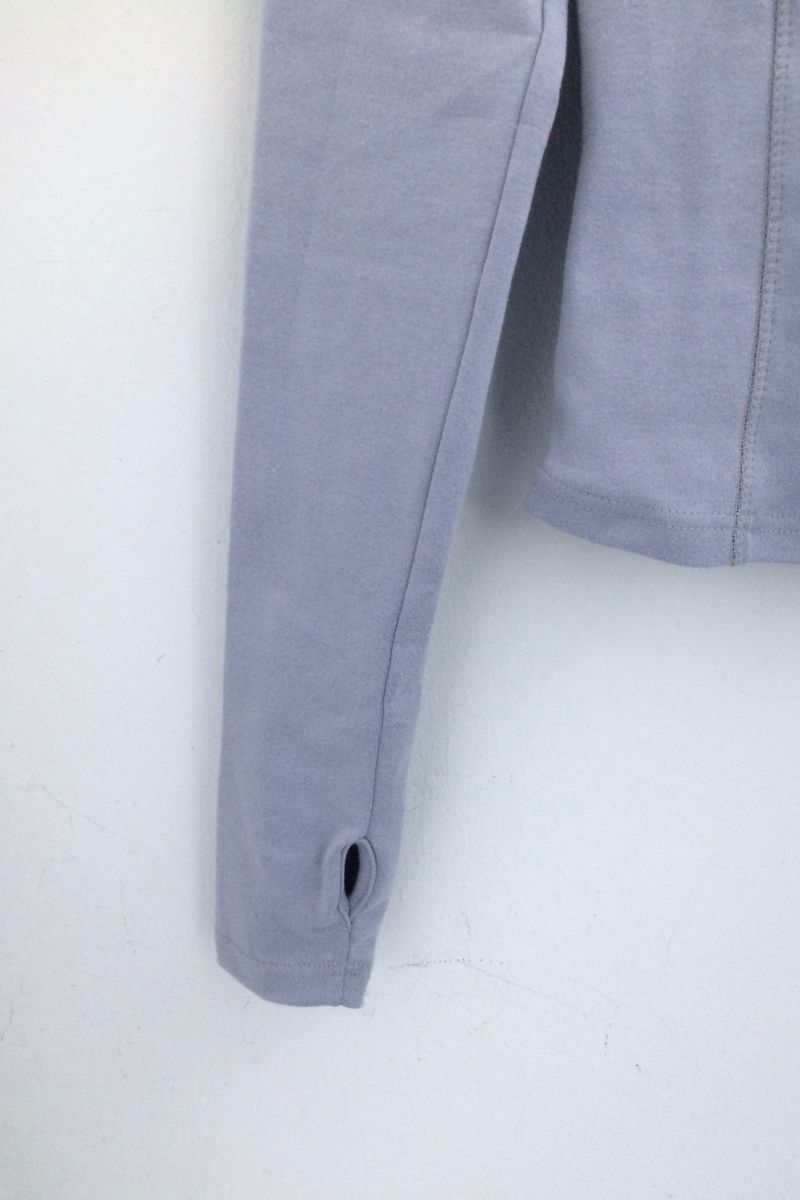 Fingerhole line hooded half zipup