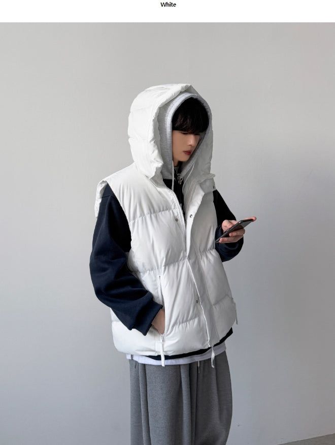 YOURNUS（ユアナス）の「Plus Hood Padding Vest（Jackets/Outerwear）」