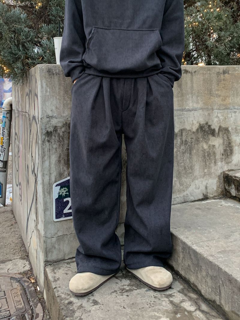 WHAT A LOOK(ワット ア ルック)の「Arts corduroy brushed pants(Pants)」