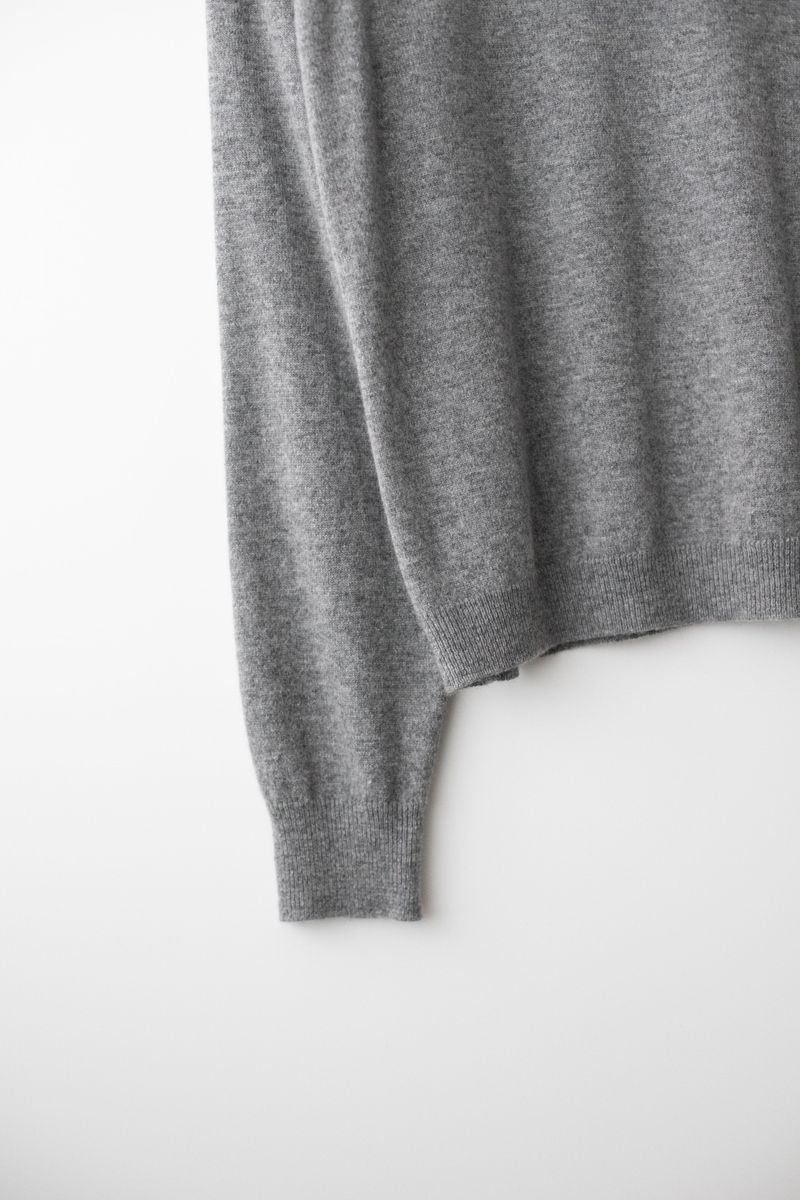 Cashmere turtle neck knit (Grey)