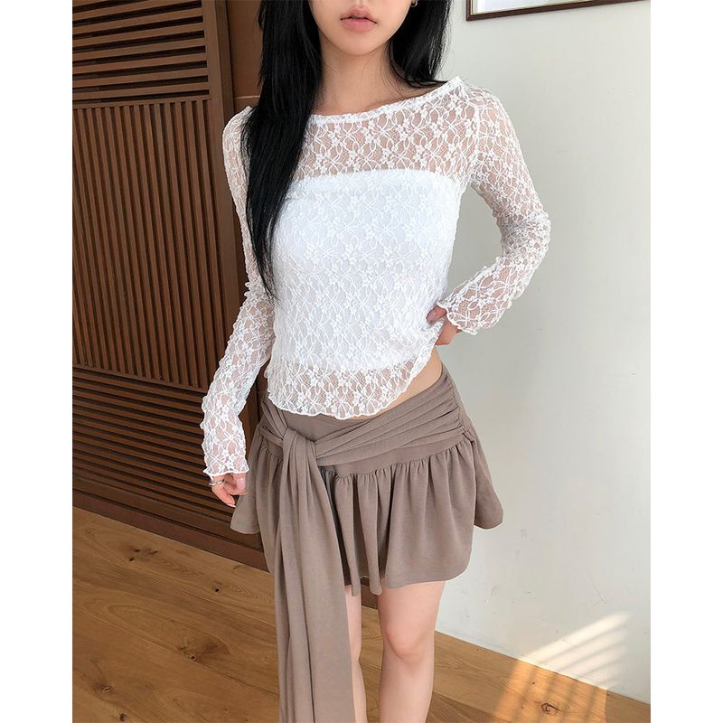Karin Lace T
