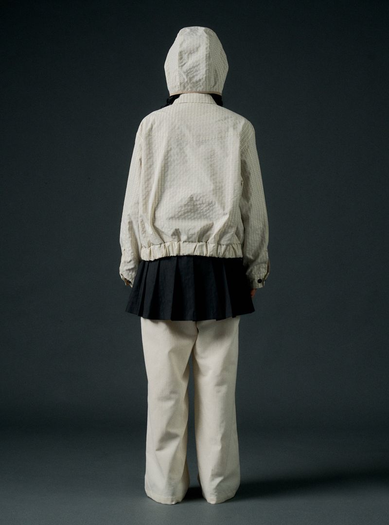 Checkboard jumper (beige)