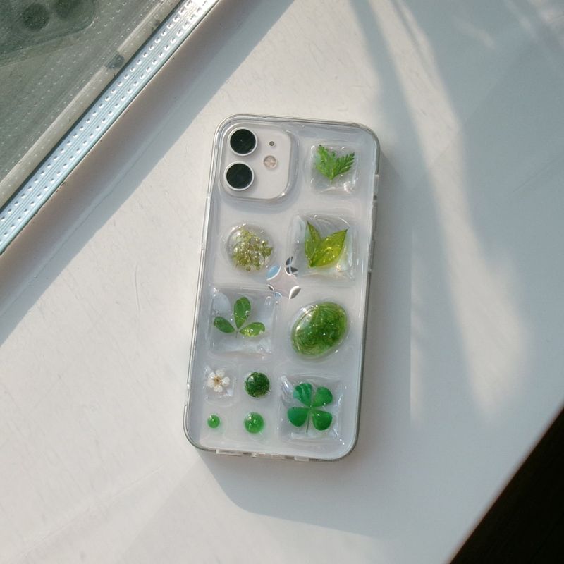 [MADE] Grinnery Resin Case