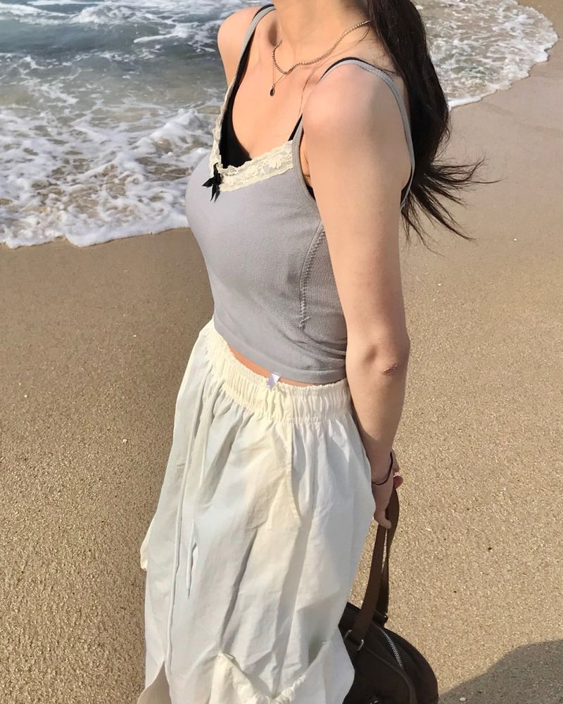 River sleeveless