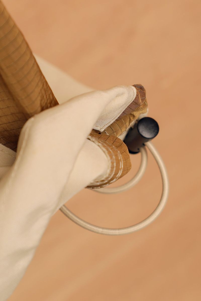 ASYMMETRIC WAVE PANTS-BROWN ECRU
