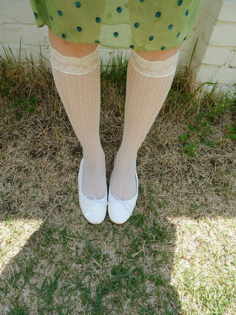 jacquard lace knee socks
