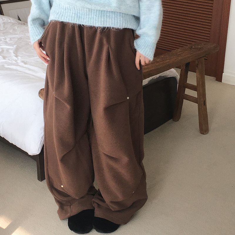 WONDER WONDER(ワンダーワンダー)の「Tyrone fleece rivet sweatpants(Pants)」