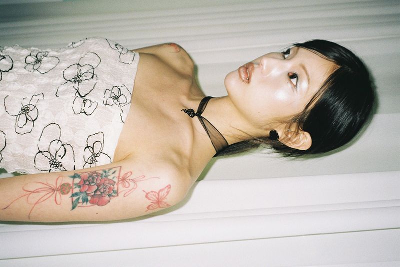 [春] - Dark rose choker