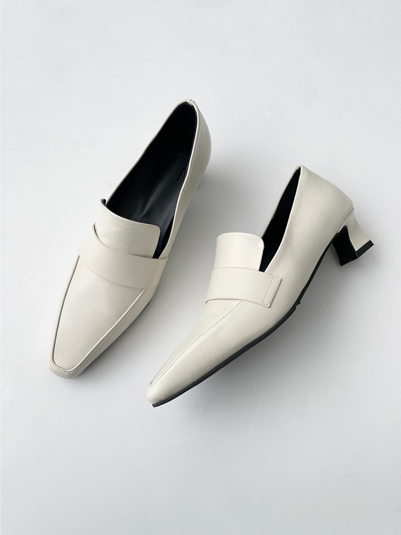 loafer middle heel