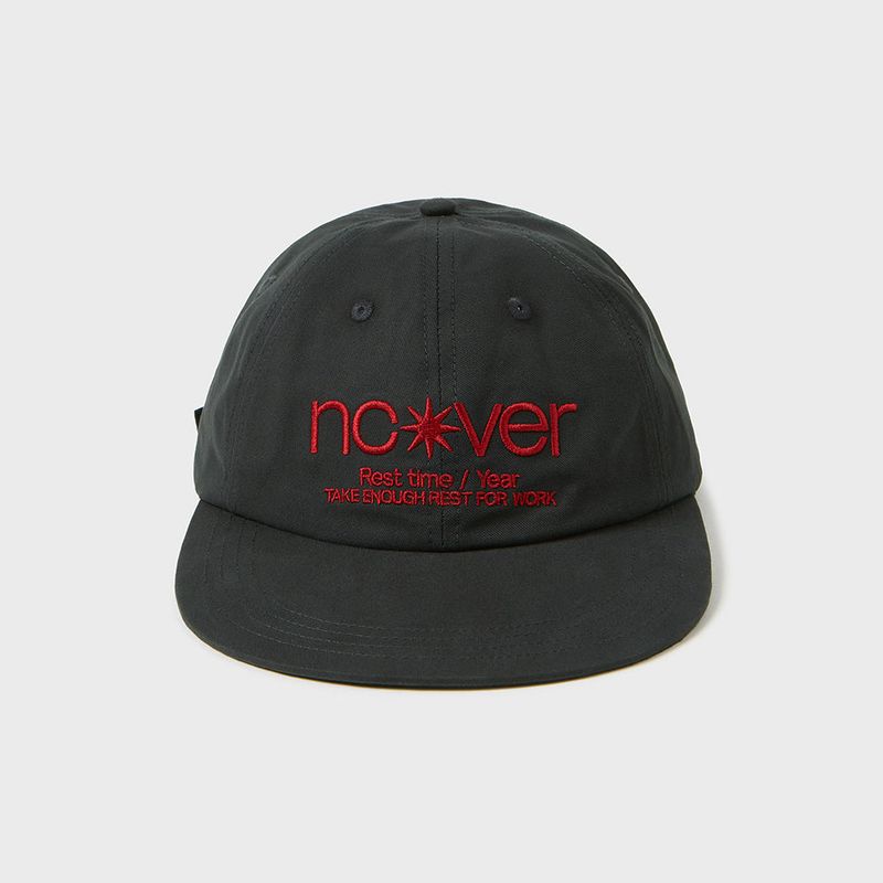 NCOVER(エンカバー)の「POINT LOGO CAP - CHARCOAL(Hats)」