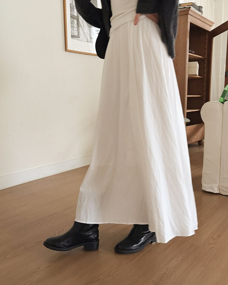 Sudi banding long skirt