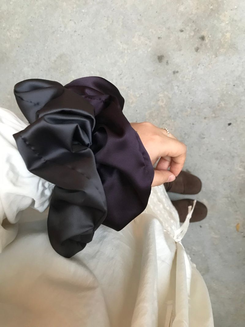 Glow scrunchie / 2colors