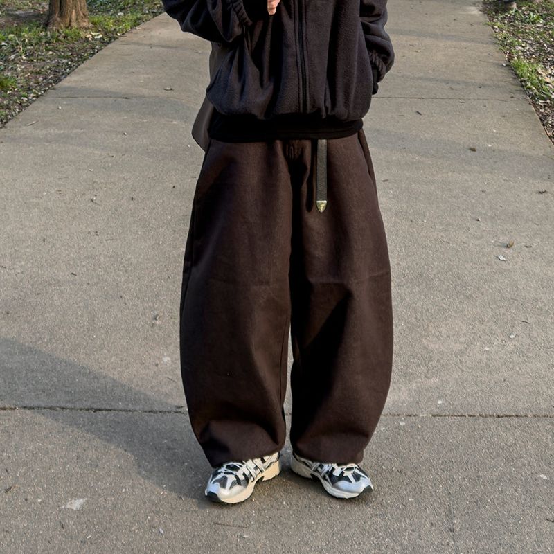 JIIGEUM（ジグム）の「Vain Non Fade Curved Denim（Pants）」