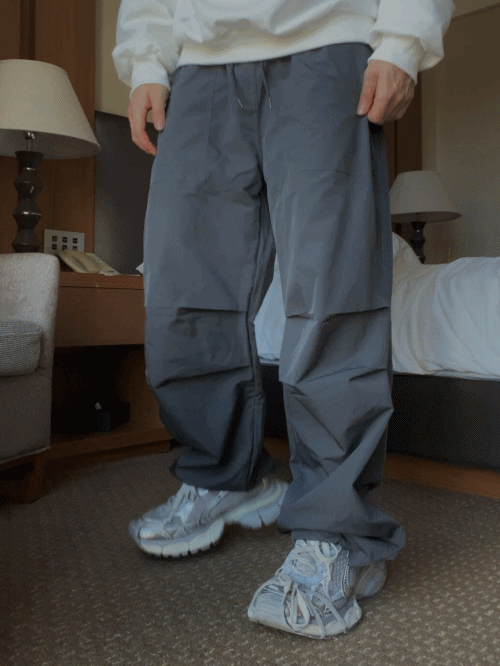 UNAIDUN(アネイダン)の「Rap string pintuck nylon pants 2C(Pants)」