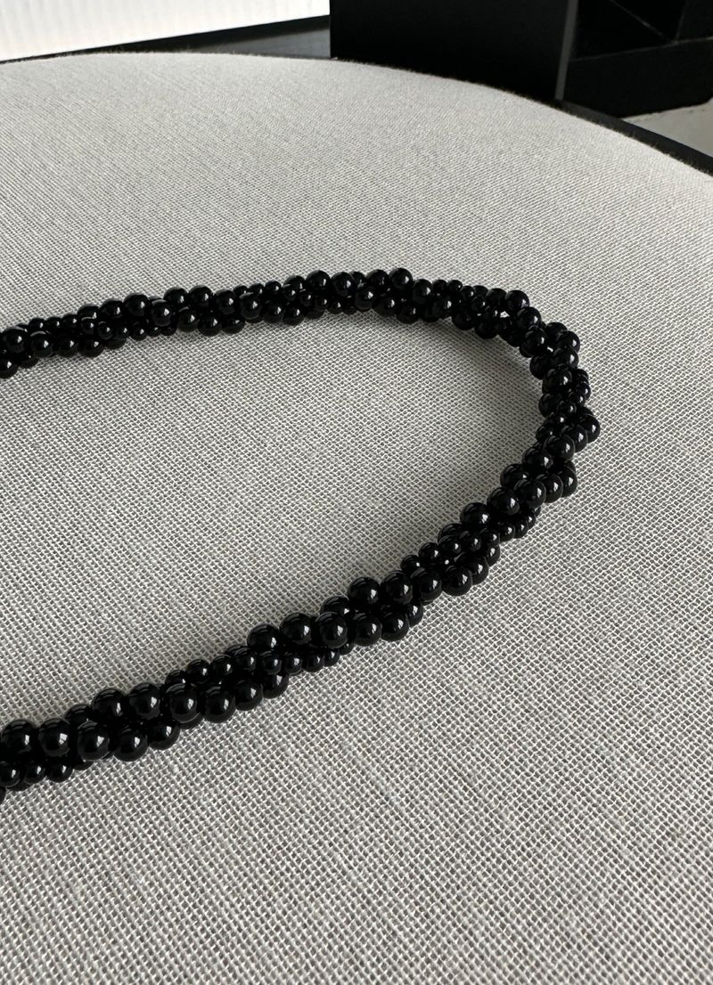 black berry ribbon necklace