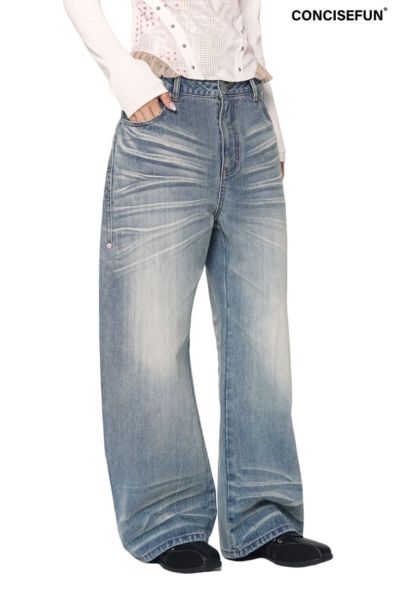 CONFUN（コンファン）の「CONFUN Side-seam three-dimensional cat whiskers bamboo joint pattern loose curved knife denim trousers（Pants）」
