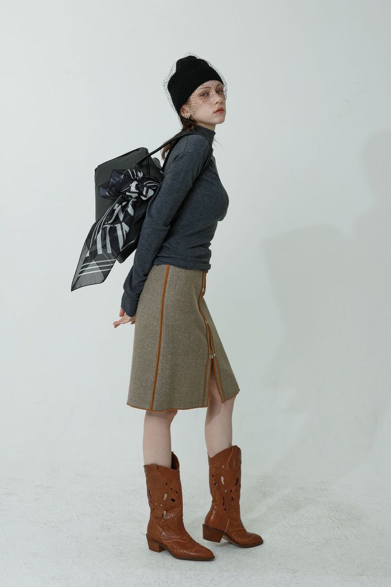 MOCK SEMI-TURTLENECK T-SHIRT_CHARCOAL