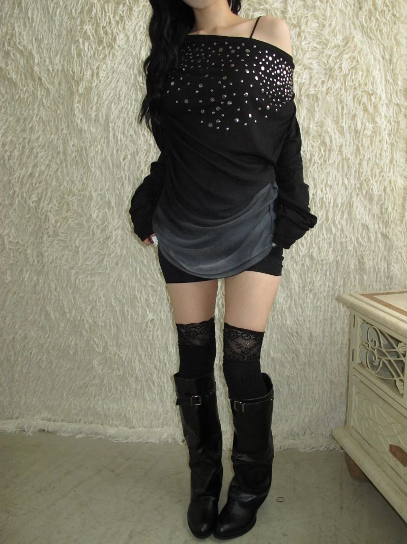 Vintage Stud Drape T