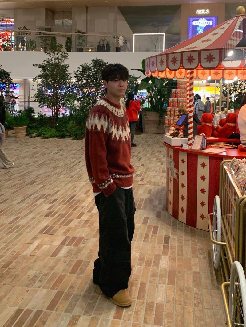 Fore-end diagonal cargo pants