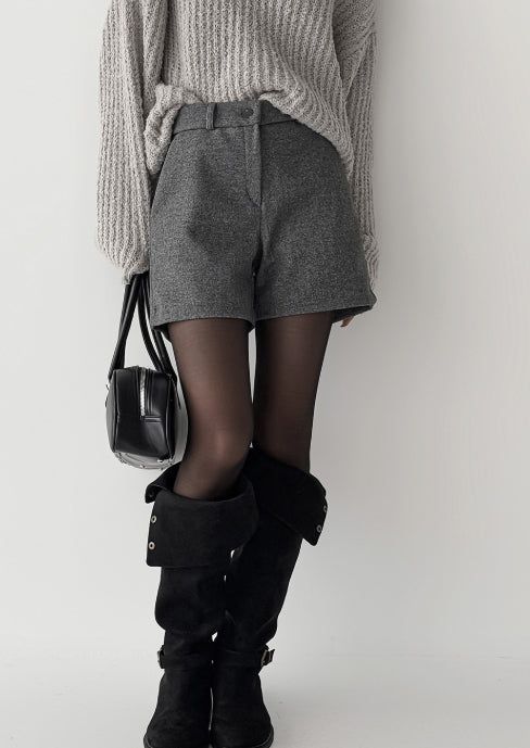 Leaf Wool High Shorts
